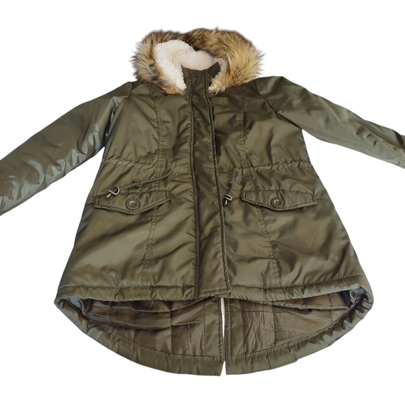 Rue21 Women's Olive Green Quilted Faux Fur Hood ZIP Up Coat Size Medium - Picture 3 of 13